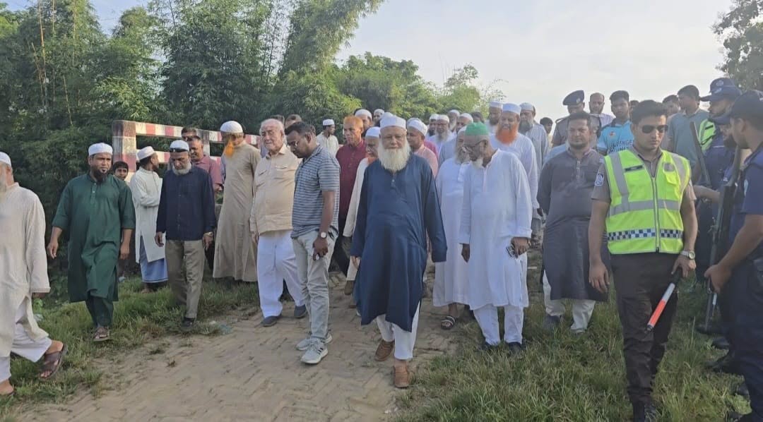 বান্দরবানে তাবলিগি মারকাজ মসজিদের প্রস্তাবিত স্থান পরিদর্শন করলেন পার্বত্য মন্ত্রী সাচিং প্রু জেরী, এমপি